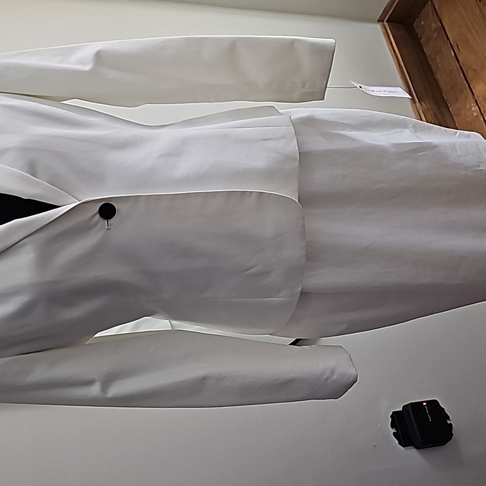 Womens suit, this is a truly Devil Wears Prada type of statement.